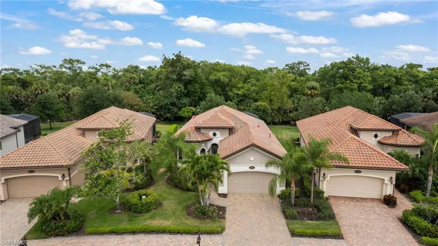 6541  Roma  WAY, Naples, FL 34113