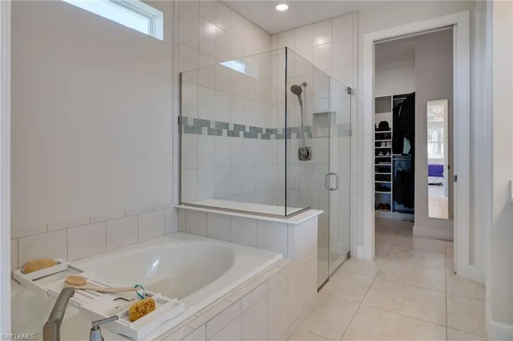 Walk in Shower & Soaking Tub