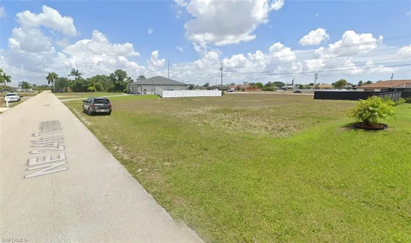 338 Ne 24th Ter, Cape Coral Fl 33909