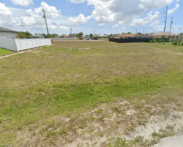 338 Ne 24th Ter, Cape Coral Fl 33909