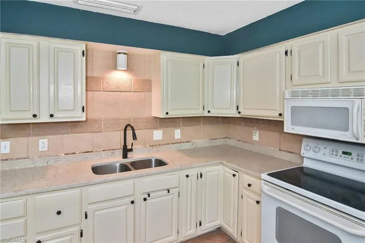 4914  3rd W ST, Lehigh Acres, FL 33971
