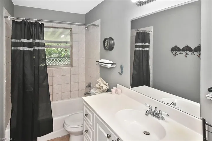 4914  3rd W ST, Lehigh Acres, FL 33971