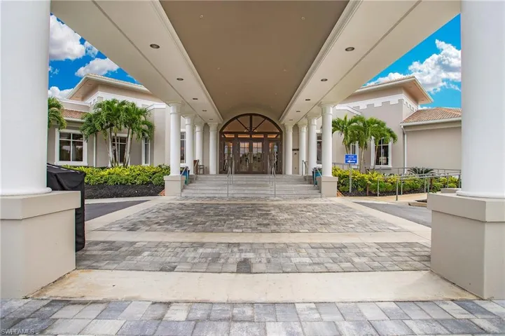 13015  Imperial Park  PL, Naples, FL 34110