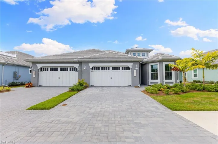 6887  Saona  CT, Naples, FL 34113
