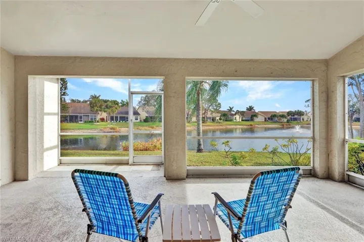Sip coffee on your lanai while enjoying the lake views.