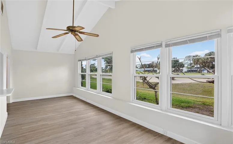 Sunroom faces west for Spectacular Sunsets !!!