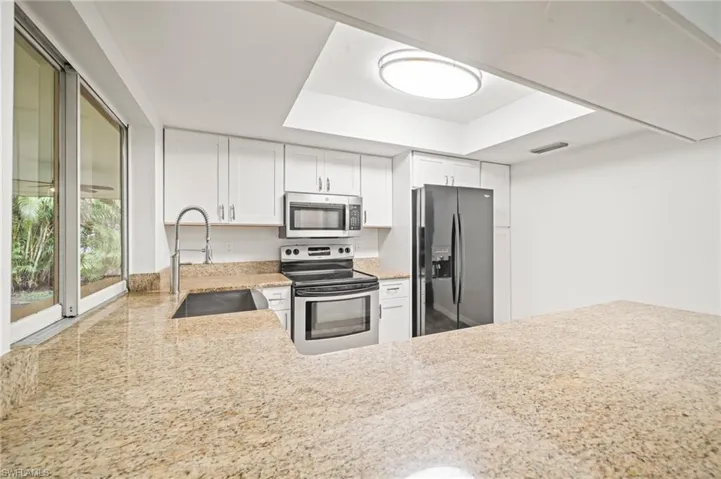 210 Ne 10th Ave, Cape Coral, Florida 33909