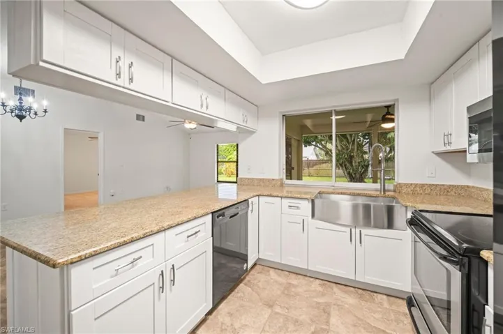 210 Ne 10th Ave, Cape Coral, Florida 33909