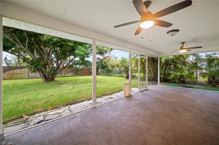 210 Ne 10th Ave, Cape Coral, Florida 33909