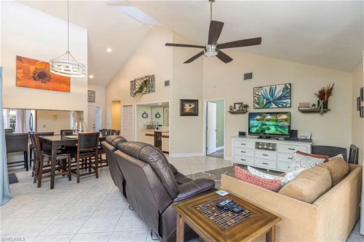 5424  Harbour Castle  DR, Fort Myers, FL 33907