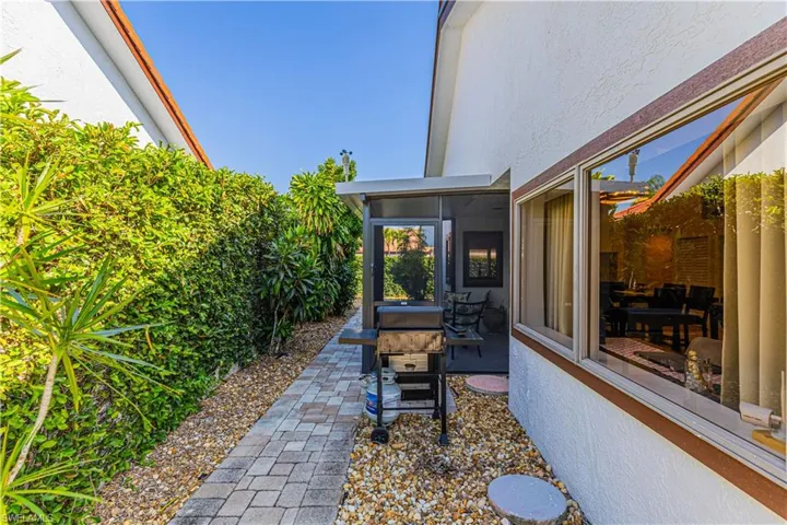 5424  Harbour Castle  DR, Fort Myers, FL 33907