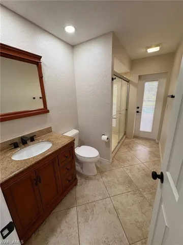 1124 Se 4th St, Cape Coral, Florida 33990