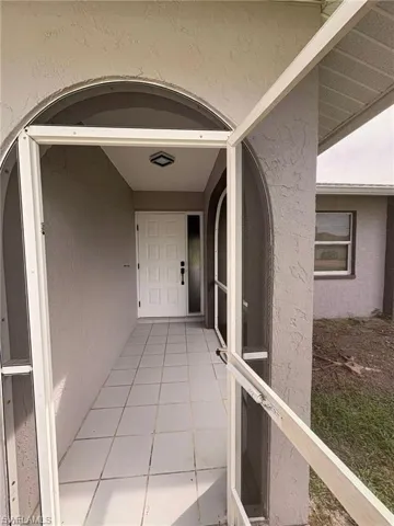 1124 Se 4th St, Cape Coral, Florida 33990