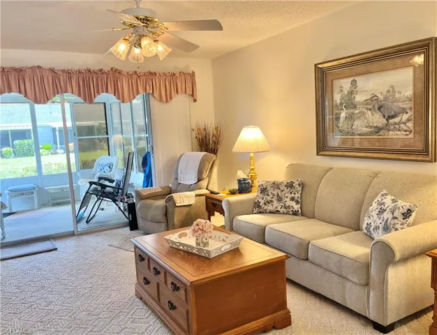 6841  Sandtrap  DR, Fort Myers, FL 33919