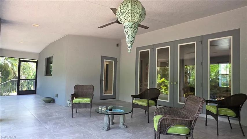 111 Bahama Ave, Marco Island, Florida 34145
