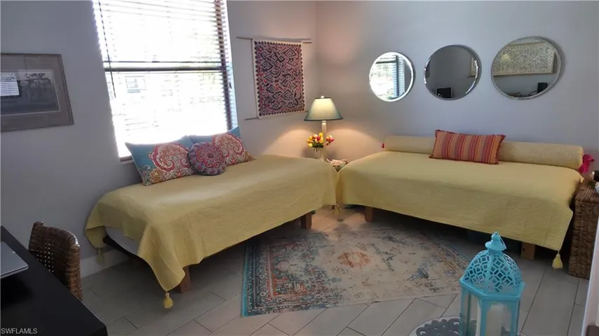 111 Bahama Ave, Marco Island, Florida 34145