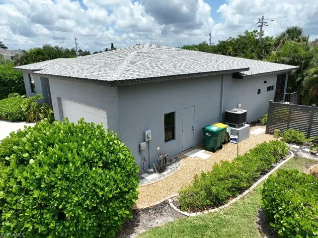 111 Bahama Ave, Marco Island, Florida 34145