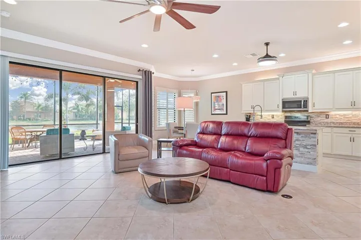 11663  Oakwood Preserve  PL, Fort Myers, FL 33913