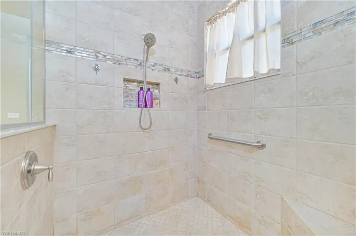 11663  Oakwood Preserve  PL, Fort Myers, FL 33913