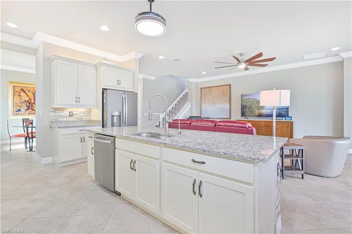 11663  Oakwood Preserve  PL, Fort Myers, FL 33913