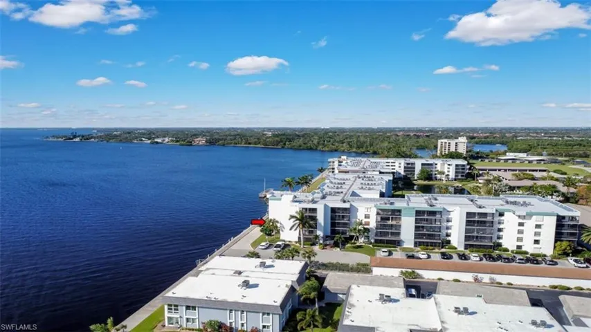 3460 N Key  DR, North Fort Myers, FL 33903