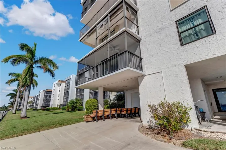 3460 N Key  DR, North Fort Myers, FL 33903