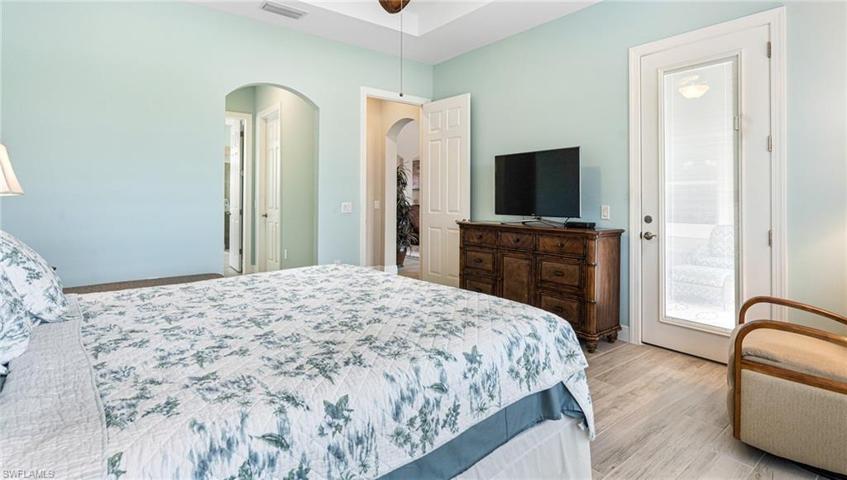 10508  Azzurra  DR, Fort Myers, FL 33913