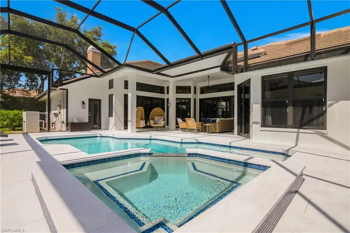 Pool & Spa