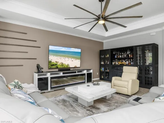 17575 Kinzie Ln, Estero, Florida 33928