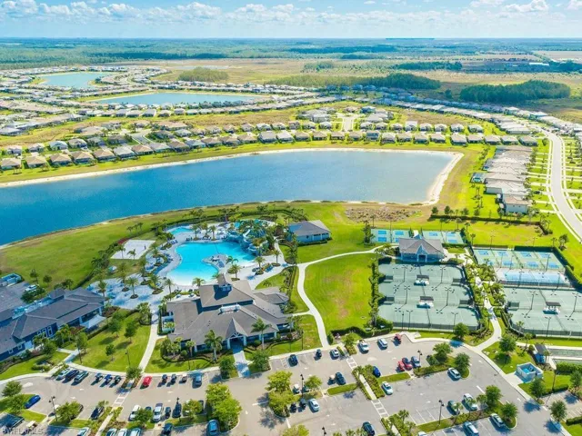 17575 Kinzie Ln, Estero, Florida 33928