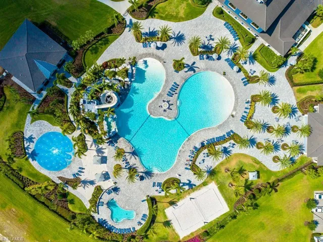 17575 Kinzie Ln, Estero, Florida 33928