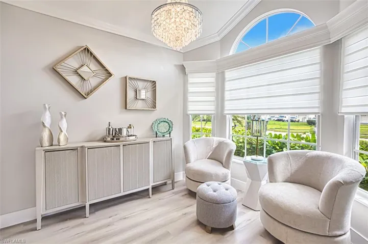 Reading-Breakfast-Nook