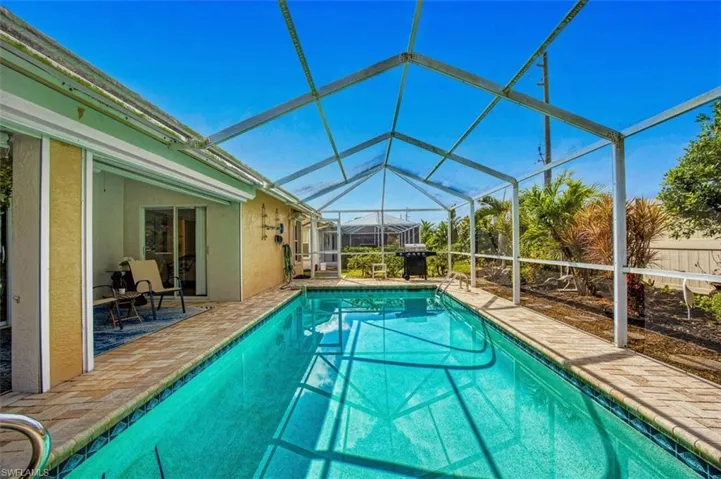 Pool-Lanai