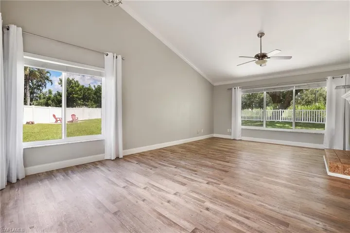9041  Lightning Bug  CT, Fort Myers, FL 33919