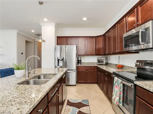Lots of Cabinets