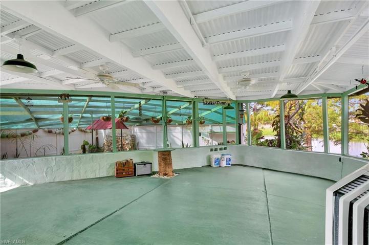 Rear screened porch