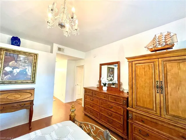 685 Windsor Sq 101, Naples, Florida 34104