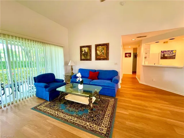 685 Windsor Sq 101, Naples, Florida 34104