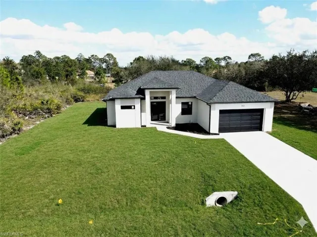 812 Hibiscus Ave, Lehigh Acres Fl 33972