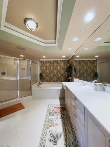 1060  Borghese  LN, Naples, FL 34114