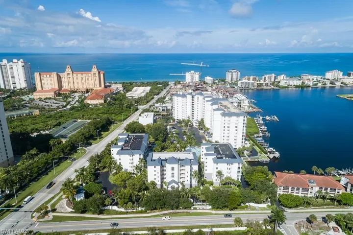 410 Flagship Dr # 806, Naples, Florida 34108