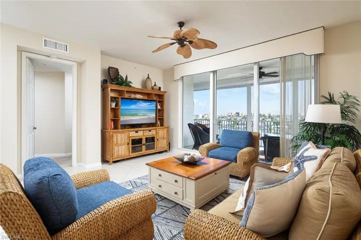 410 Flagship Dr # 806, Naples, Florida 34108