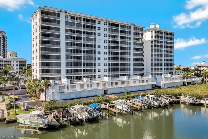 410 Flagship Dr # 806, Naples, Florida 34108