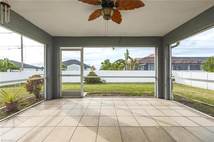 Screened-In Lanai