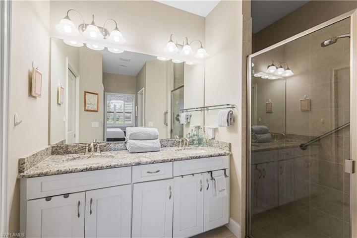 9420 Benvenuto CT # 102, NAPLES FL 34119