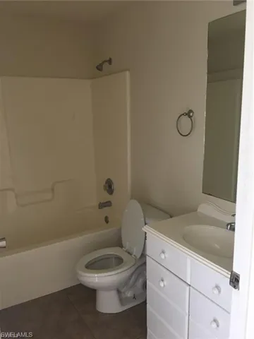 139 Milwaukee Blvd, Lehigh Acres, Florida 33974