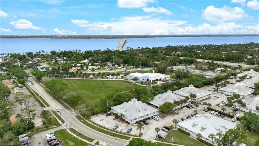 1361  Royal Palm Square  BLVD, Fort Myers, FL 33919