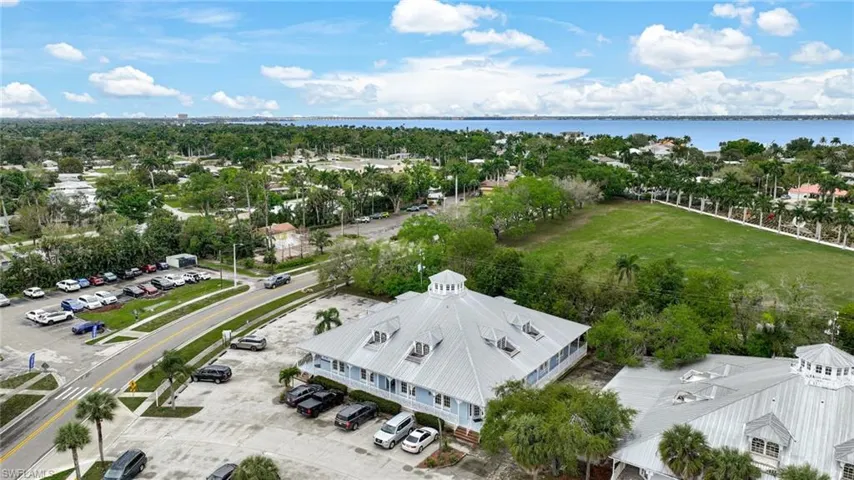 1361  Royal Palm Square  BLVD, Fort Myers, FL 33919