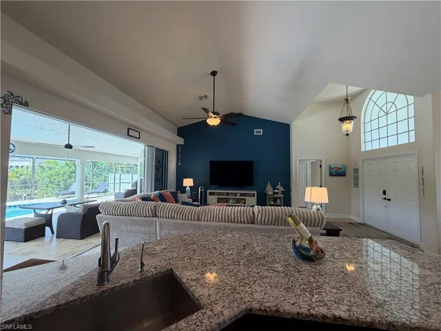 Large Great Room opens up to lanai living