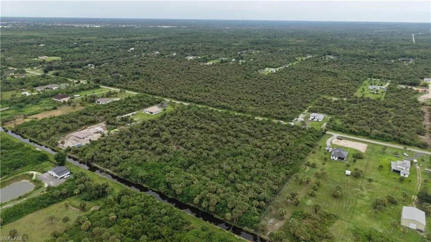 39th Ave Nw, Naples, Florida 34120